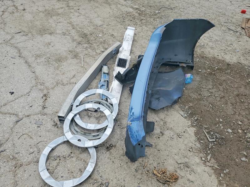 2004 Toyota Prius მანქანა იყიდება აუქციონზე, vin: JTDKB20U840018320, აუქციონის ნომერი: 57697196