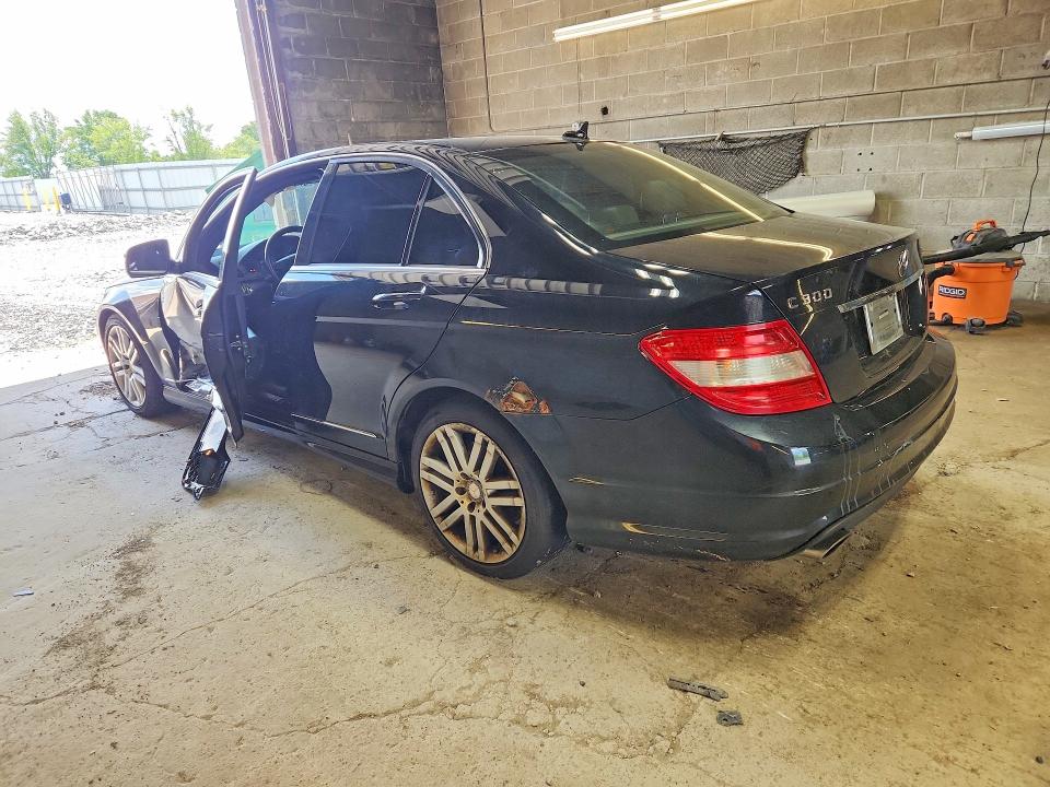 57470526 :رقم المزاد ، WDDGF81X39F253854 vin ، 2009 Mercedes-benz C مزاد بيع
