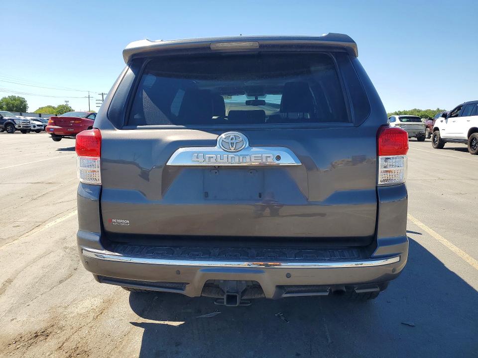 2013 Toyota 4runner მანქანა იყიდება აუქციონზე, vin: JTEBU5JR6D5113379, აუქციონის ნომერი: 57055646