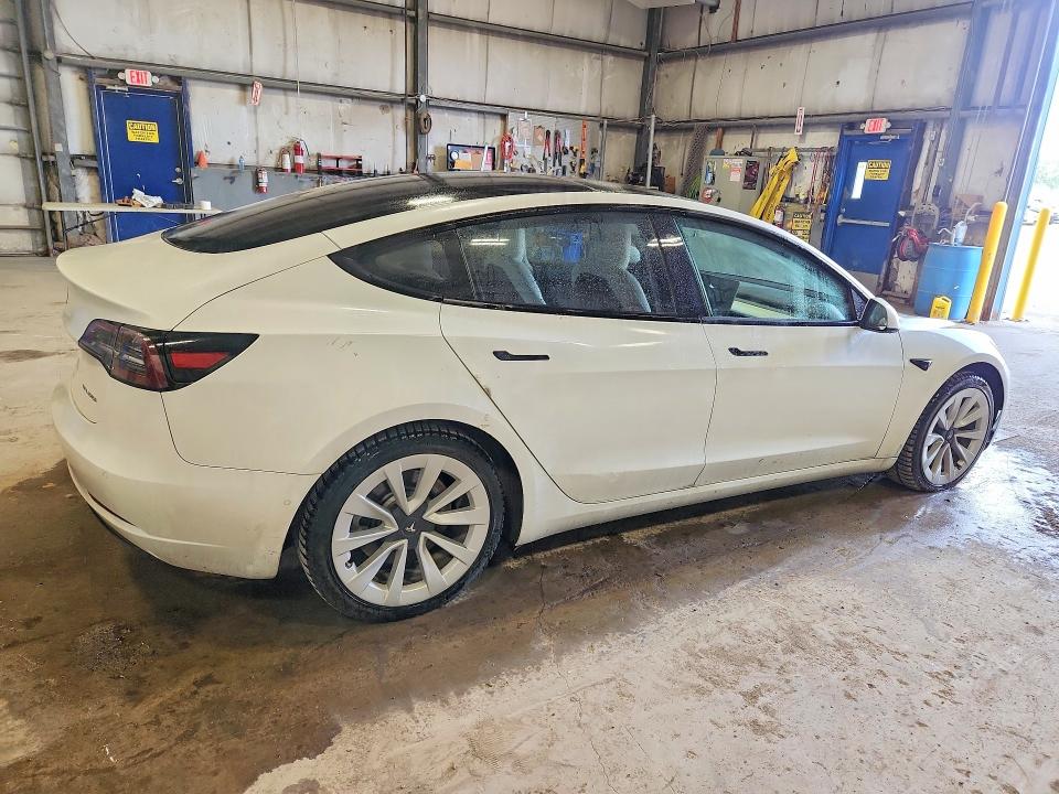 Продажа на аукционе авто 2022 Tesla Model 3, vin: 5YJ3E1EB2NF195297, номер лота: 55129116