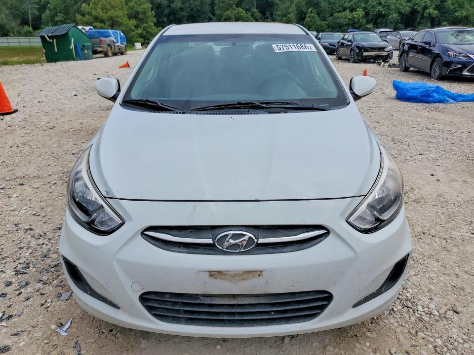 57511686 :رقم المزاد ، KMHCT4AE6HU369743 vin ، 2017 Hyundai Accent مزاد بيع