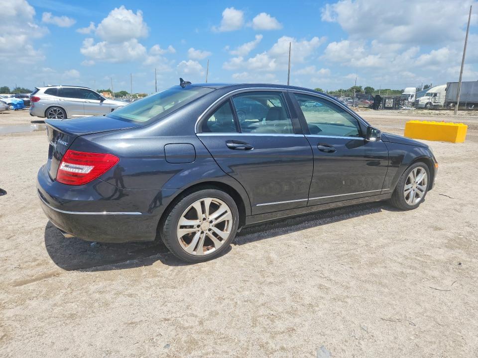 Aukcja sprzedaży 2013 Mercedes-benz C, vin: WDDGF8AB2DR263285, numer aukcji: 57935876