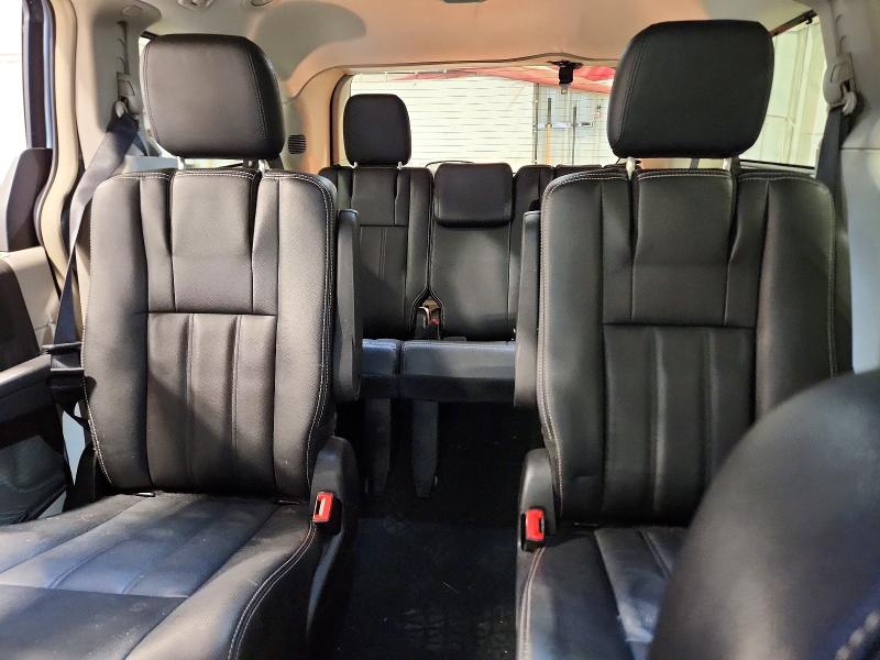 Продажа на аукционе авто 2016 Chrysler Town & Country, vin: 2C4RC1BG2GR247891, номер лота: 56761086