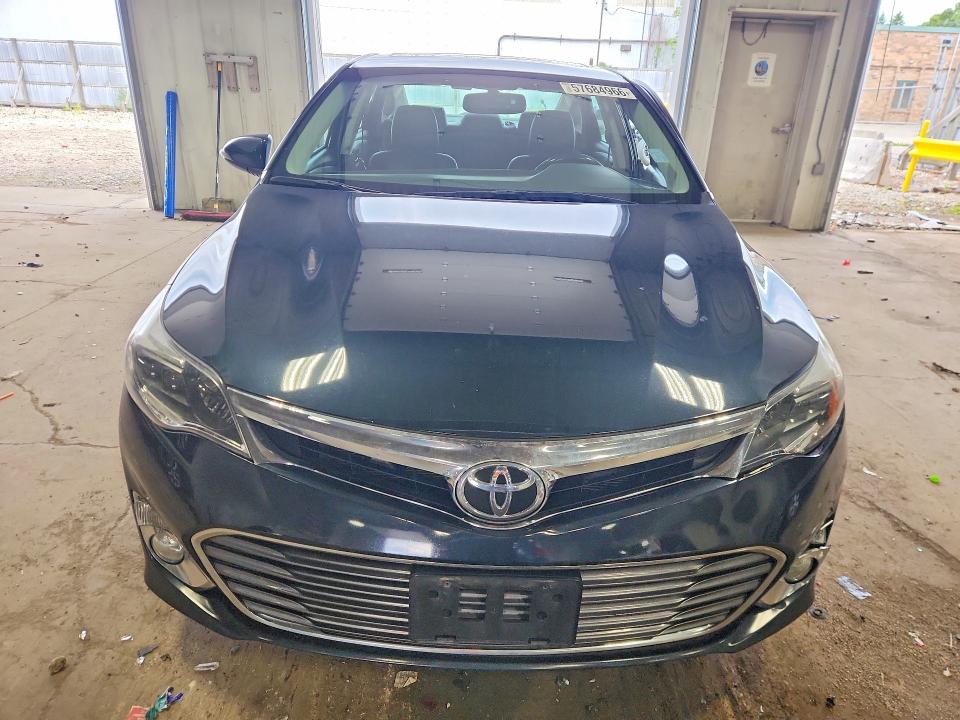 57684966 :رقم المزاد ، 4T1BK1EB4FU176386 vin ، 2015 Toyota Avalon مزاد بيع