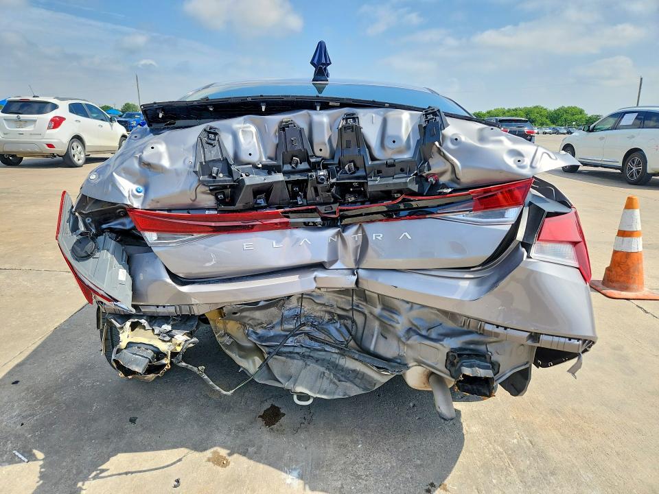 Продажа на аукционе авто 2024 Hyundai Elantra, vin: KMHLM4DG8RU657467, номер лота: 55686246