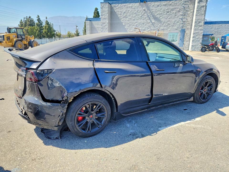 Продажа на аукционе авто 2024 Tesla Model Y, vin: 7SAYGAEE0RF059222, номер лота: 58821866