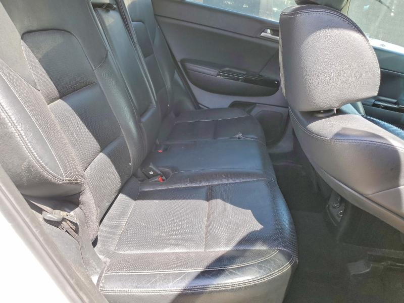 57030506 :رقم المزاد ، KNDPNCAC7J7399492 vin ، 2018 Kia Sportage مزاد بيع