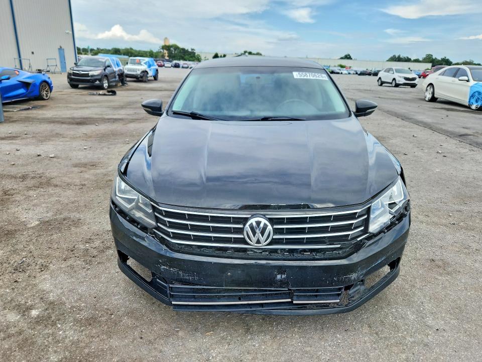 2016 Volkswagen Passat მანქანა იყიდება აუქციონზე, vin: 1VWAS7A36GC023689, აუქციონის ნომერი: 55870626