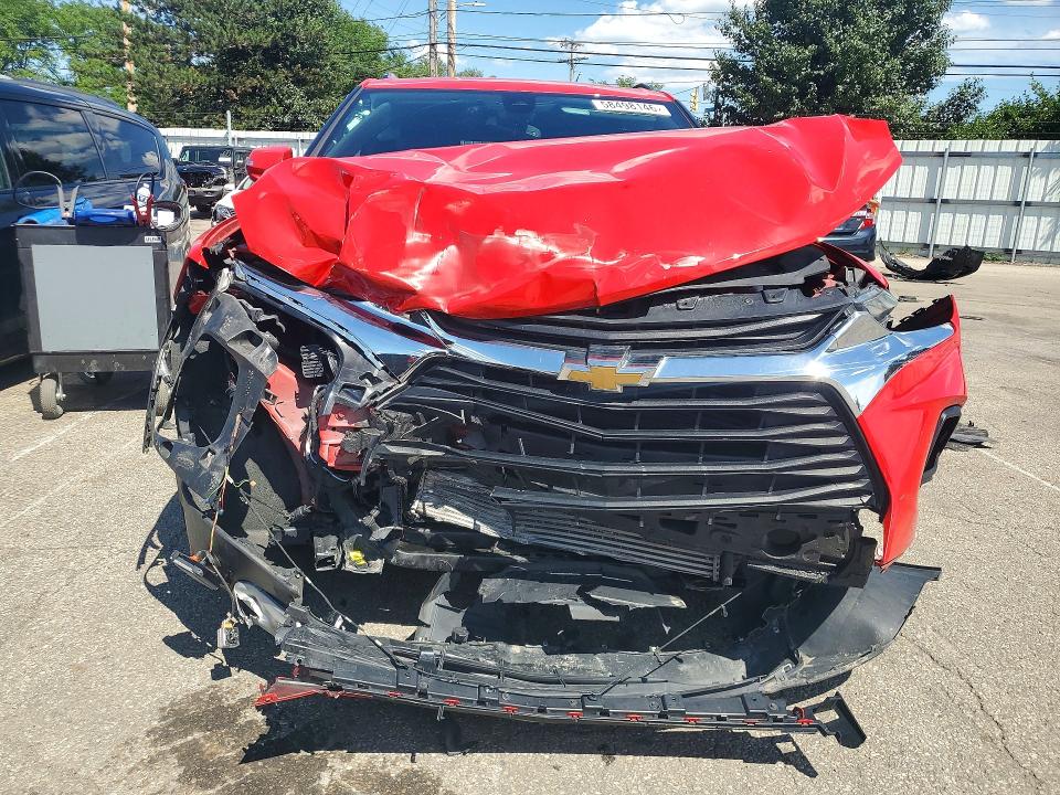 58498146 :رقم المزاد ، 3GNKBCR4XMS554341 vin ، 2021 Chevrolet Blazer مزاد بيع