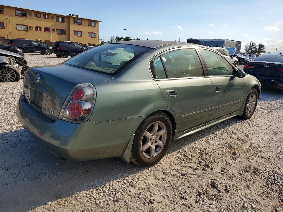 2005 Nissan Altima მანქანა იყიდება აუქციონზე, vin: 1N4AL11D15C395935, აუქციონის ნომერი: 57708046