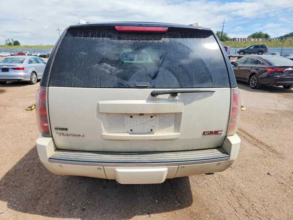 56152696 :رقم المزاد ، 1GKUKEEF4AR165430 vin ، 2010 Gmc Yukon مزاد بيع