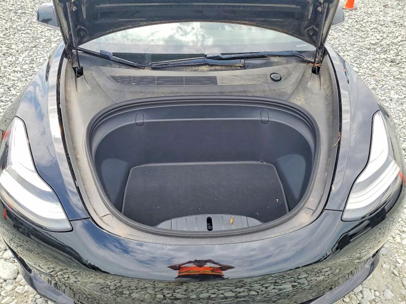 59082386 :رقم المزاد ، 5YJ3E1EB9JF170066 vin ، 2018 Tesla Model 3 مزاد بيع