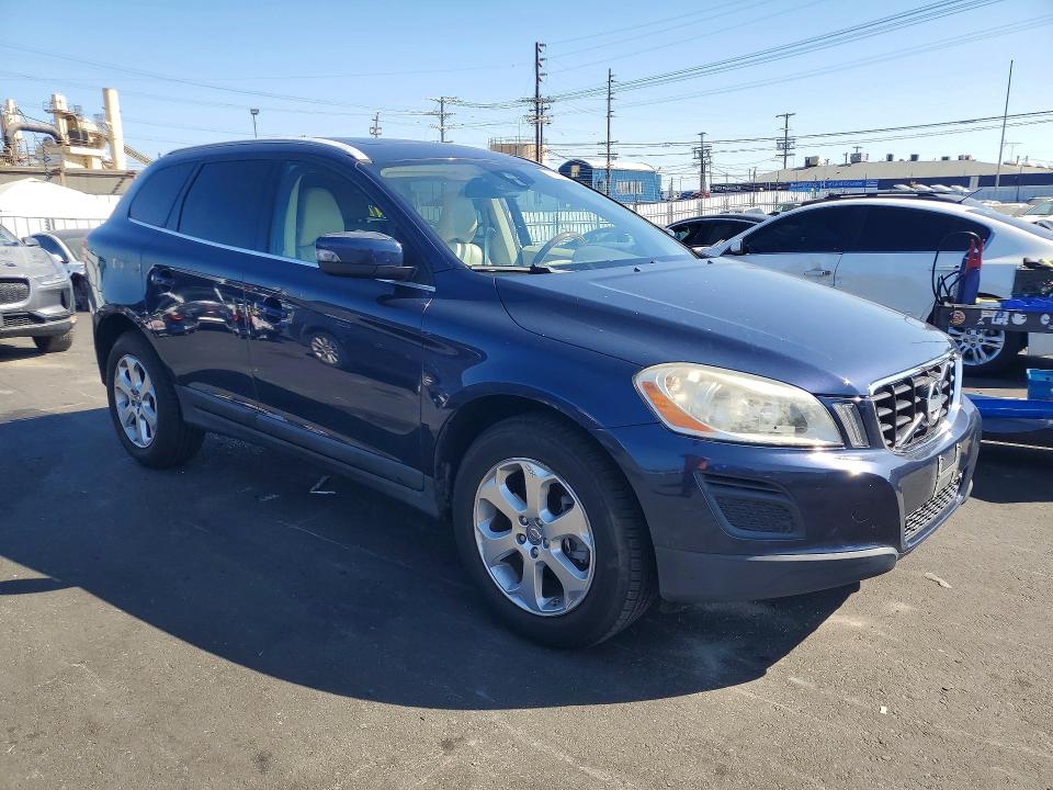 58324956 :رقم المزاد ، YV4940DL0C2311093 vin ، 2012 Volvo Xc60 مزاد بيع