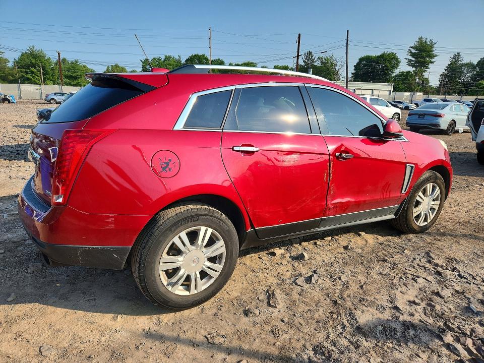 58570456 :رقم المزاد ، 3GYFNBE33FS581208 vin ، 2015 Cadillac Srx مزاد بيع