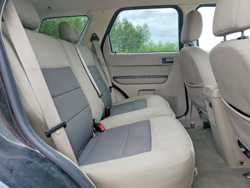 2008 Ford Escape მანქანა იყიდება აუქციონზე, vin: 1FMCU03Z48KC90833, აუქციონის ნომერი: 56131136