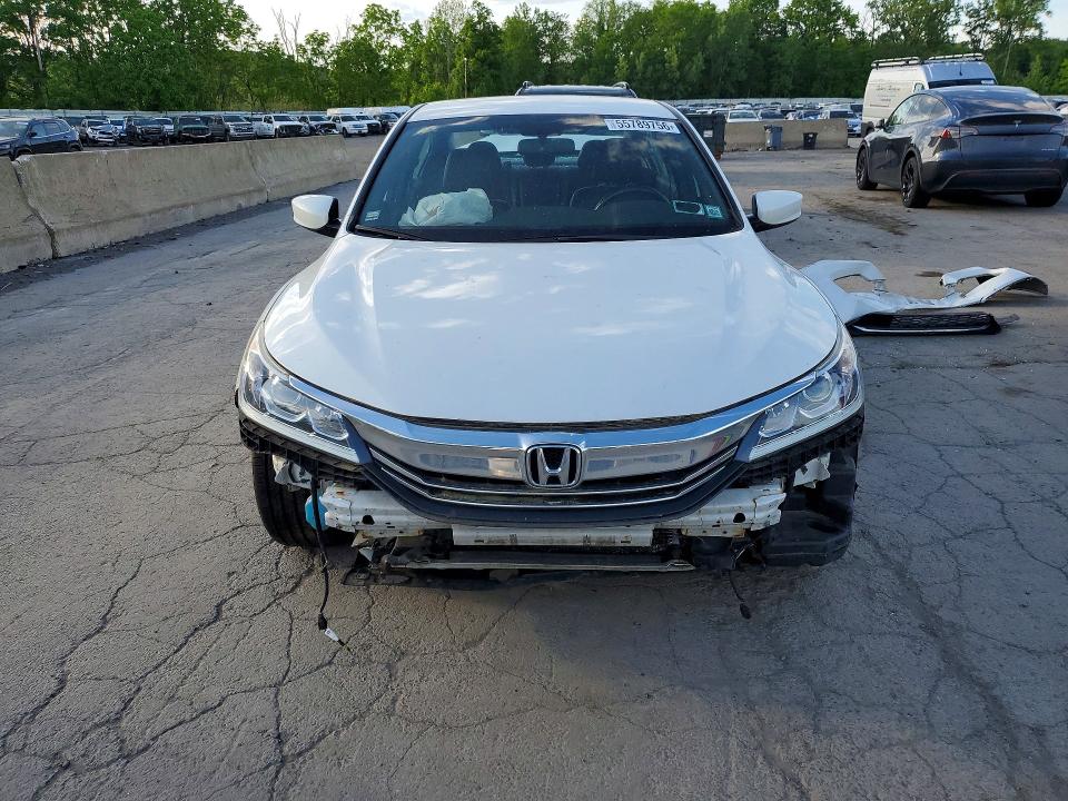 Aukcja sprzedaży 2017 Honda Accord, vin: 1HGCR2F13HA098124, numer aukcji: 55789756