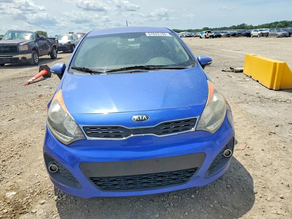 2013 Kia Rio 5-door მანქანა იყიდება აუქციონზე, vin: KNADN5A35D6149383, აუქციონის ნომერი: 57043156