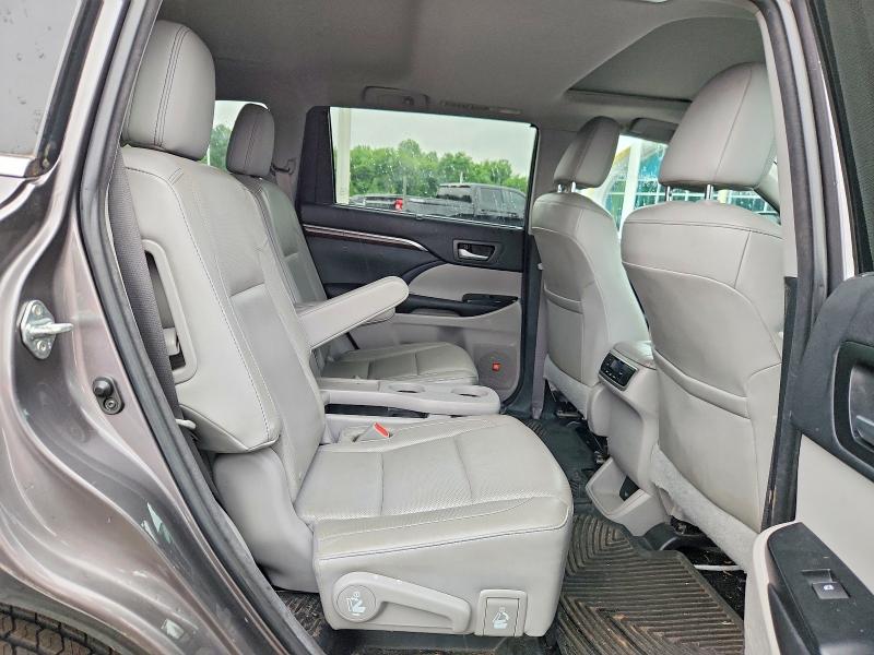 Продажа на аукционе авто 2016 Toyota Highlander Hybrid, vin: 5TDDCRFH6GS013921, номер лота: 57383386