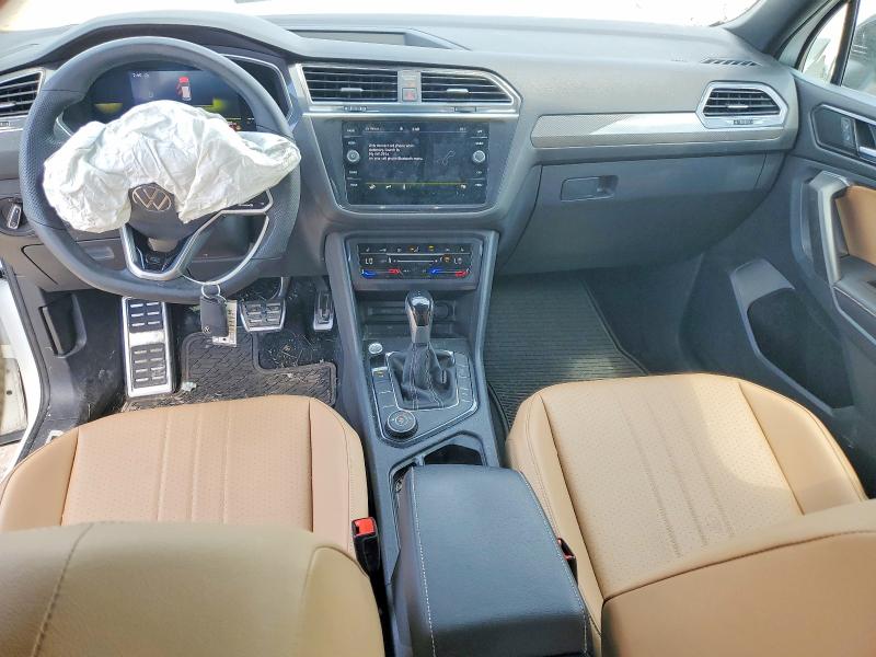 Продажа на аукционе авто 2022 Volkswagen Tiguan, vin: 3VV8B7AX3NM092924, номер лота: 56311746