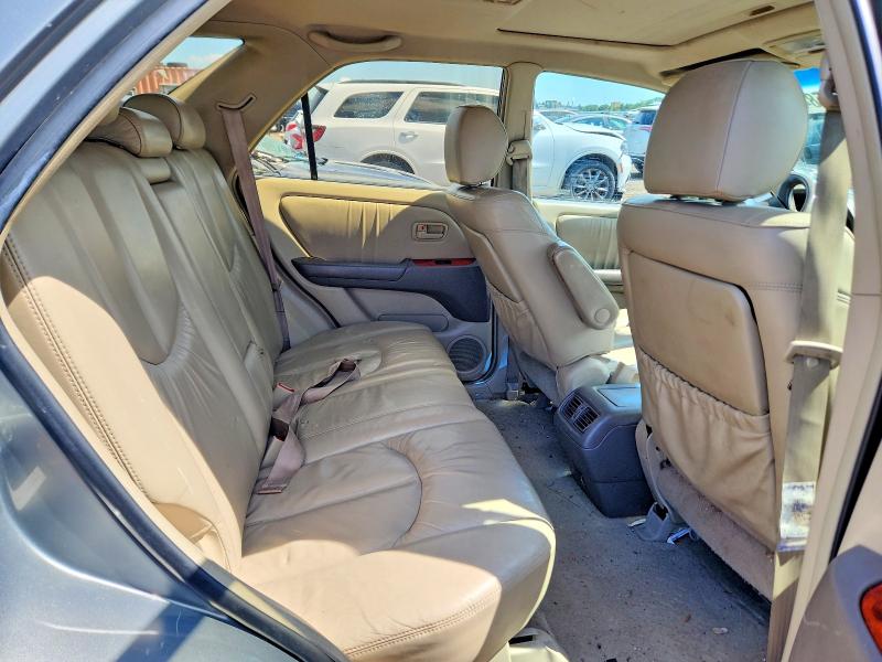 57584696 :رقم المزاد ، JT6HF10U3Y0135390 vin ، 2000 Lexus Rx مزاد بيع