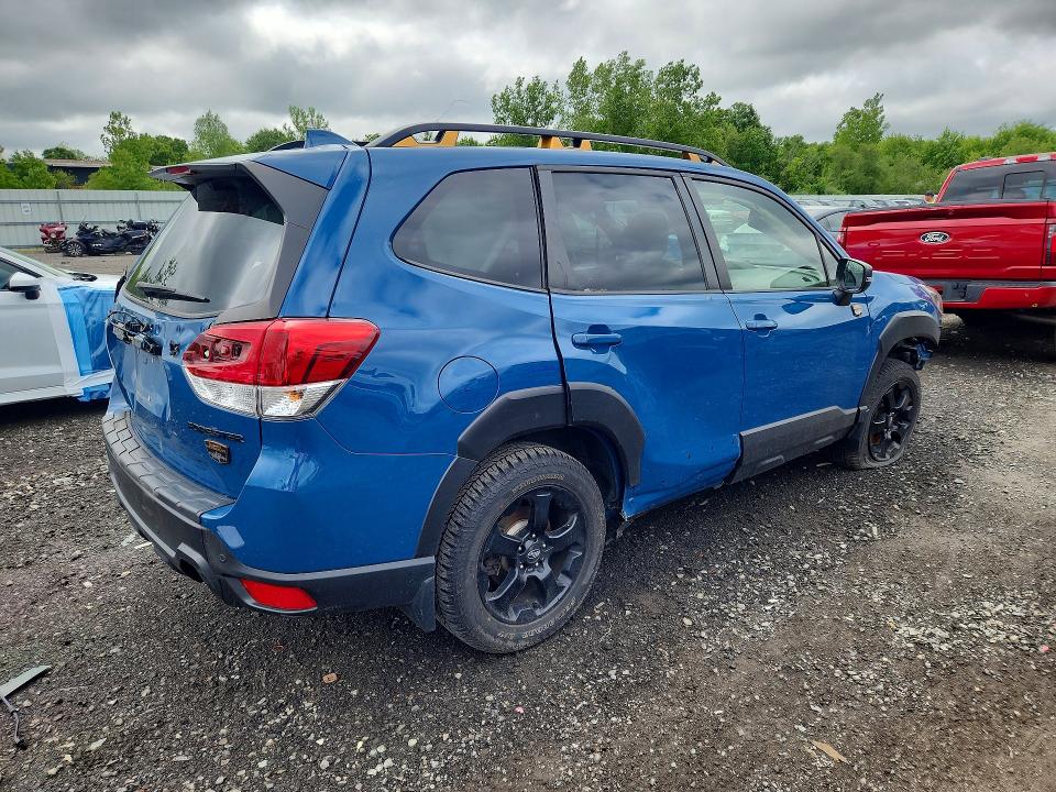 55535886 :رقم المزاد ، JF2SKAMCXNH439343 vin ، 2022 Subaru Forester مزاد بيع