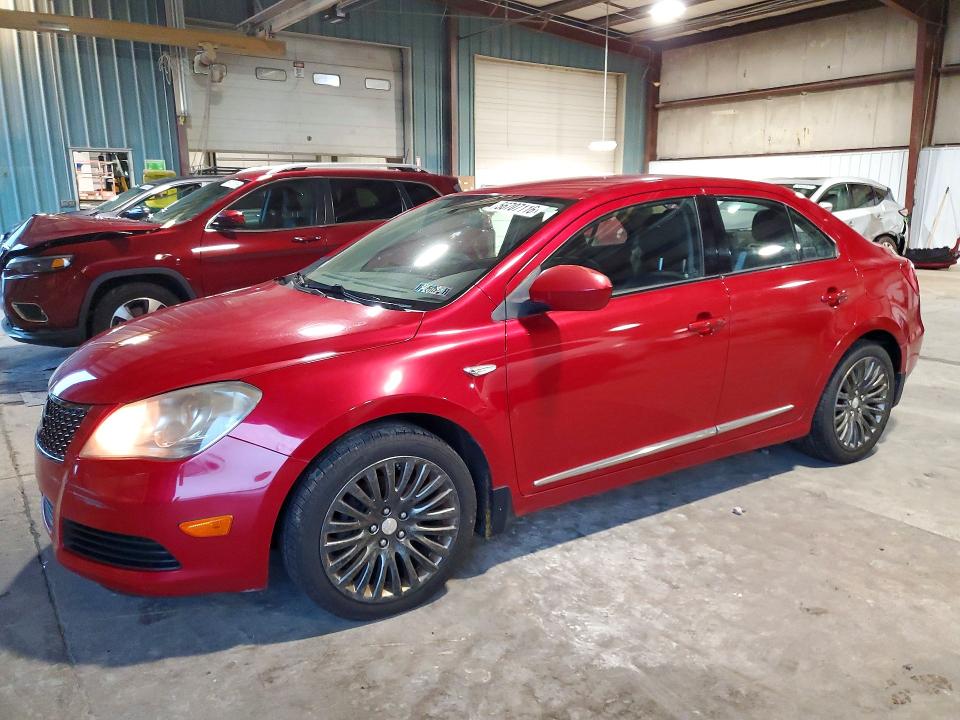 2012 Suzuki Kizashi მანქანა იყიდება აუქციონზე, vin: JS2RF9A32C6100014, აუქციონის ნომერი: 56707116