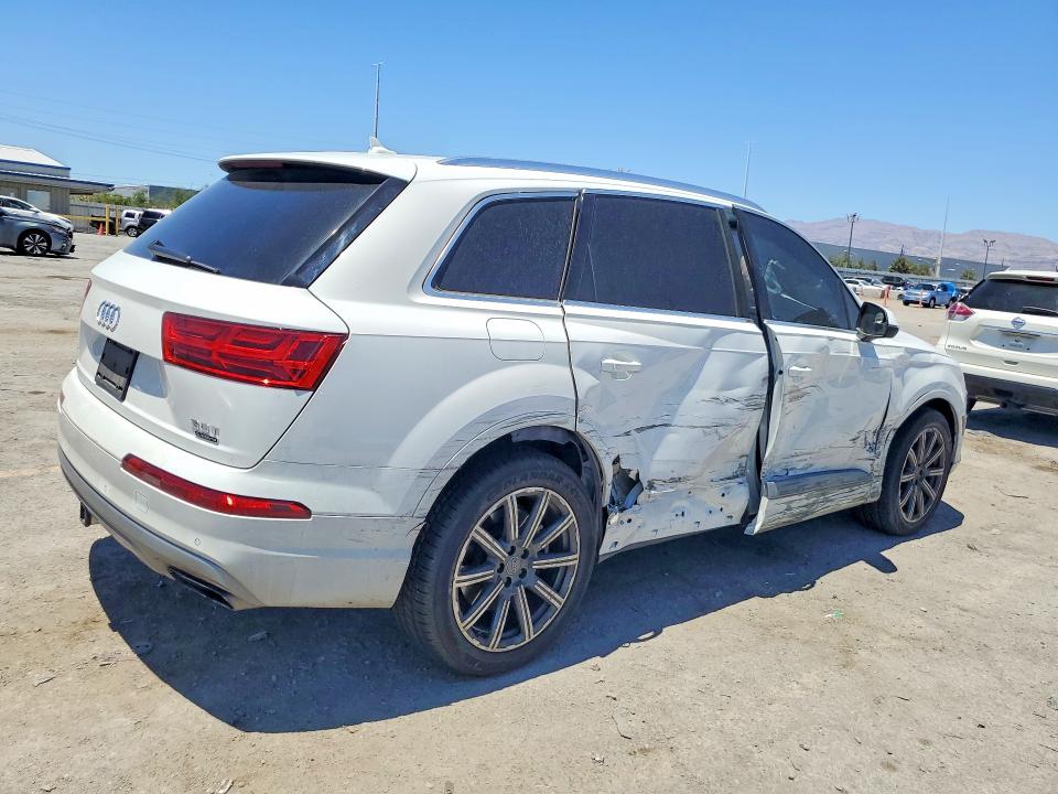 Продаж на аукціоні авто 2018 Audi Q7, vin: WA1LAAF71JD024915, номер лоту: 85987515