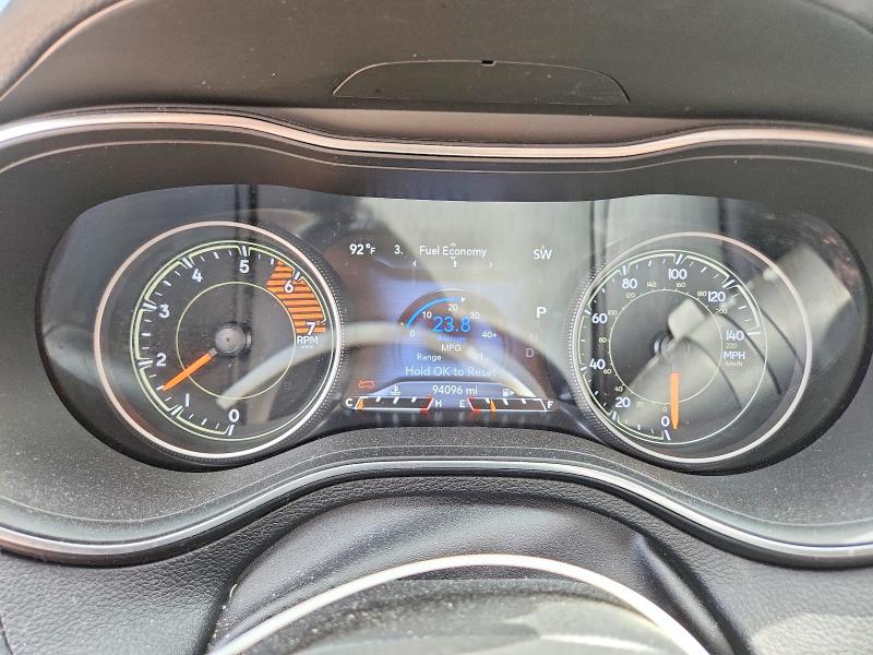 56335726 :رقم المزاد ، 1C4PJMDN6LD537994 vin ، 2020 Jeep Cherokee مزاد بيع