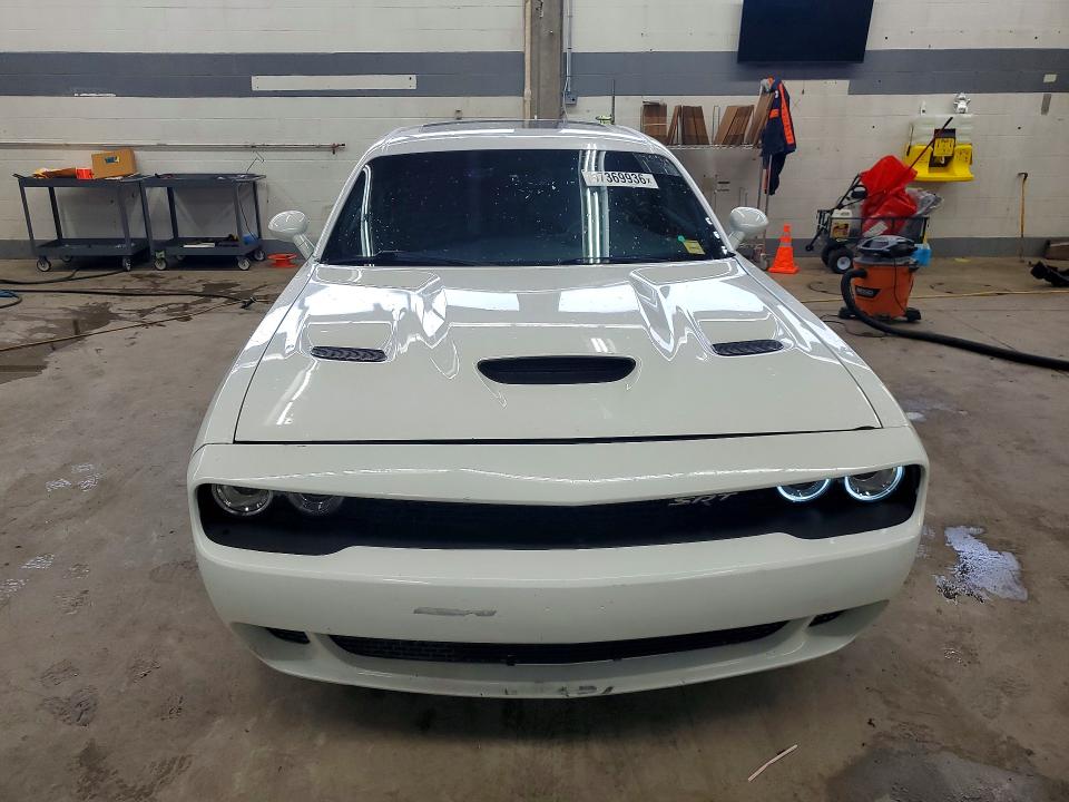 2018 Dodge Challenger მანქანა იყიდება აუქციონზე, vin: 2C3CDZBT3JH212891, აუქციონის ნომერი: 57369936
