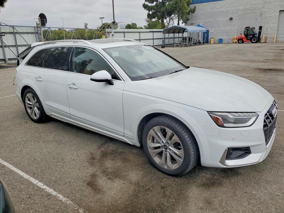 2021 Audi A4 Allroad მანქანა იყიდება აუქციონზე, vin: WA18AAF41MA086249, აუქციონის ნომერი: 58475066