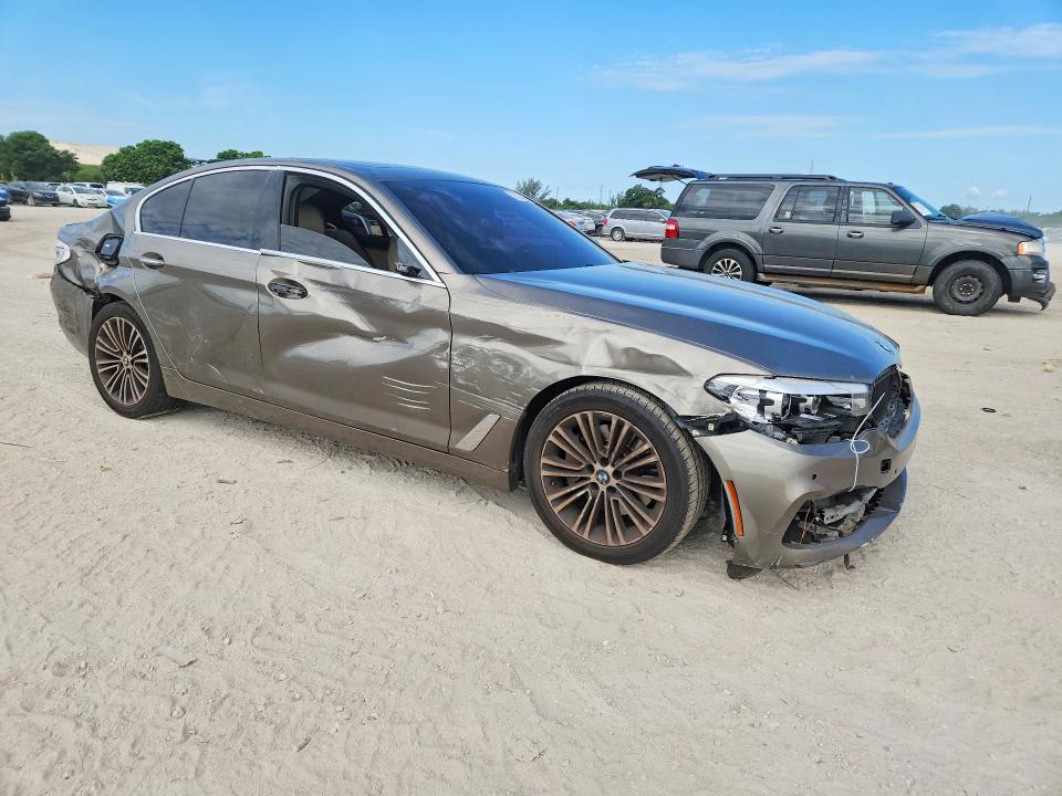 2018 Bmw 530 მანქანა იყიდება აუქციონზე, vin: WBAJA5C55JWA38215, აუქციონის ნომერი: 56785456