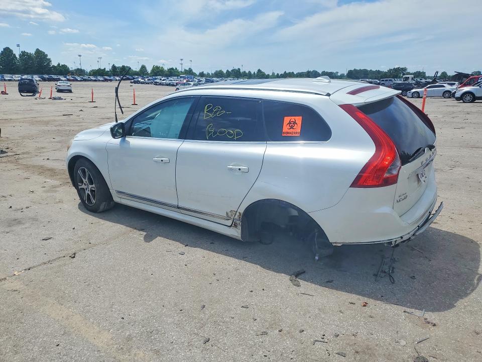 Продаж на аукціоні авто 2015 Volvo Xc60, vin: YV4902RK6F2720386, номер лоту: 57940716