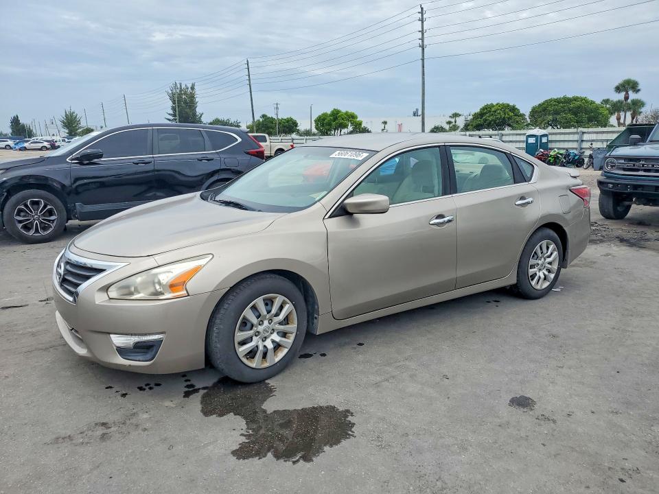 Auction sale of the 2015 Nissan Altima, vin: 1N4AL3AP0FC153998, lot number: 56061096