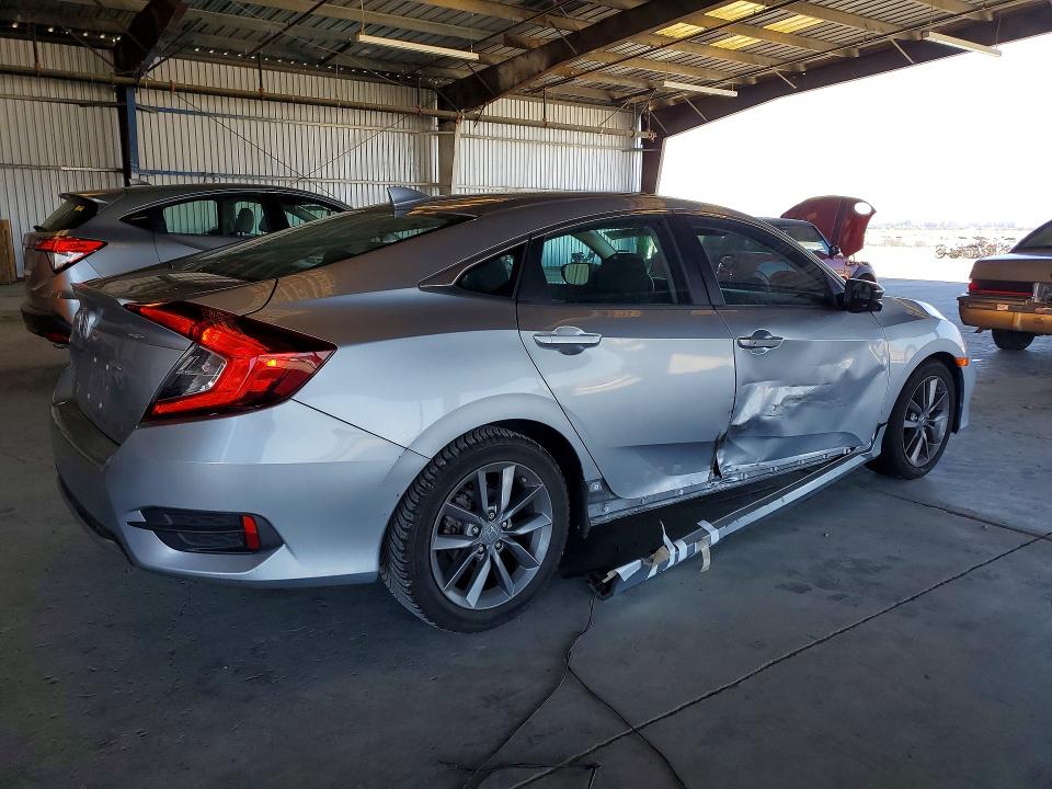 58718406 :رقم المزاد ، 19XFC1F32KE212093 vin ، 2019 Honda Civic مزاد بيع
