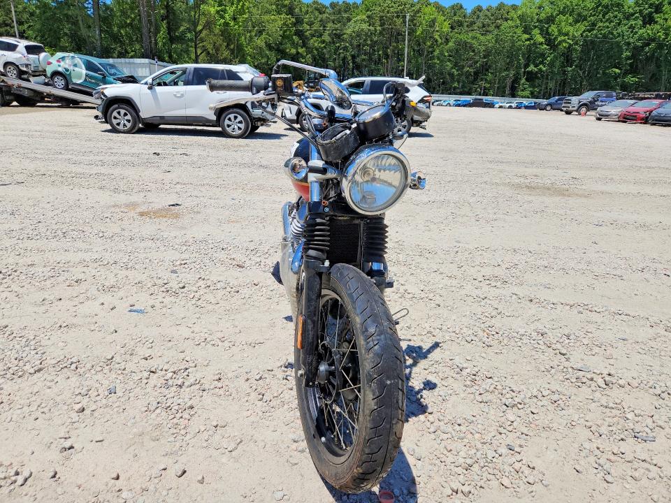 Продажа на аукционе авто 2023 Royal Enfield Motors Int 650, vin: ME3FPN47XPK701307, номер лота: 56223156