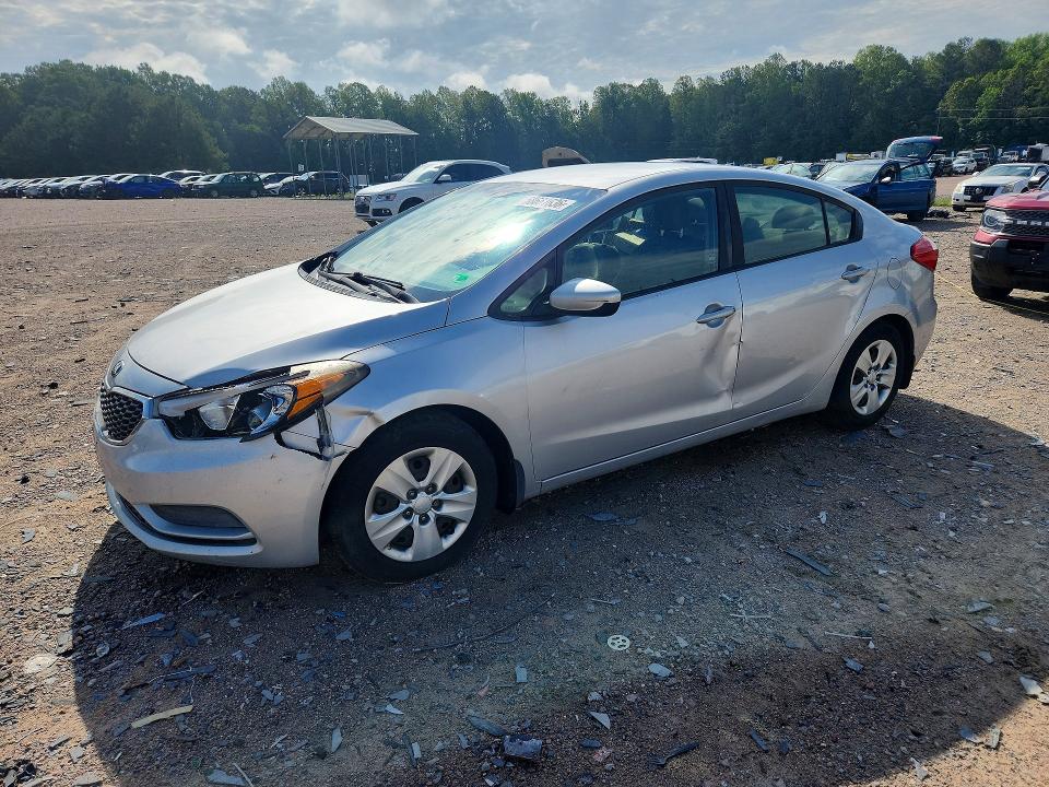 2016 Kia Forte მანქანა იყიდება აუქციონზე, vin: KNAFK4A6XG5615342, აუქციონის ნომერი: 58661636
