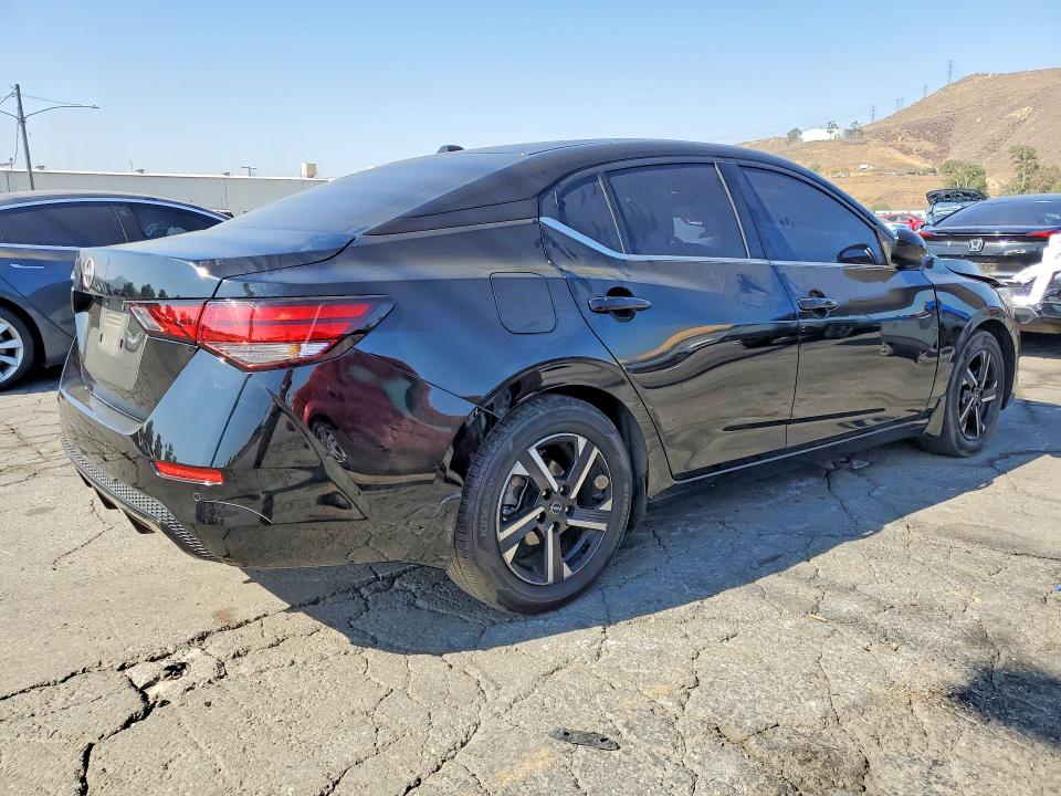 Продаж на аукціоні авто 2025 Nissan Sentra, vin: 3N1AB8CV8SY215917, номер лоту: 58307176