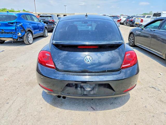 Продаж на аукціоні авто 2015 Volkswagen Beetle, vin: 3VWF17AT9FM629526, номер лоту: 55938736