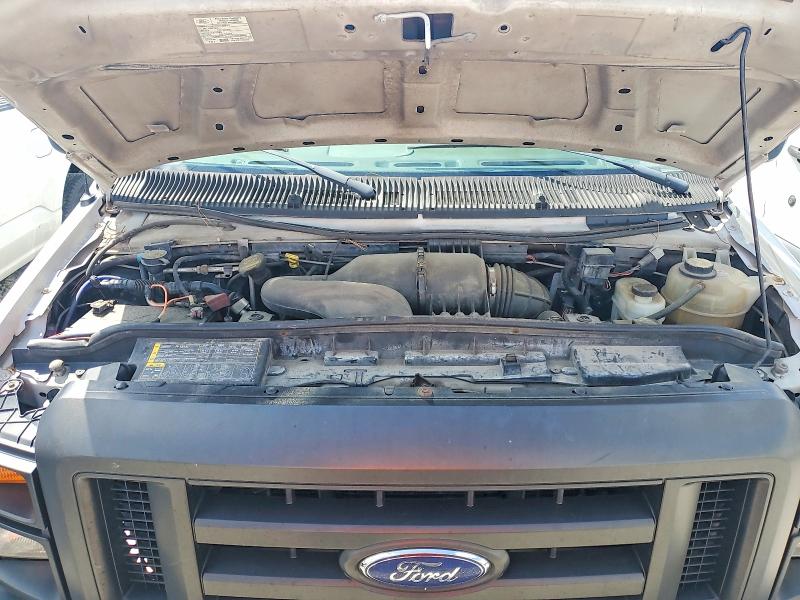 57679926 :رقم المزاد ، 1FTNE24W28DB57955 vin ، 2008 Ford Econoline مزاد بيع