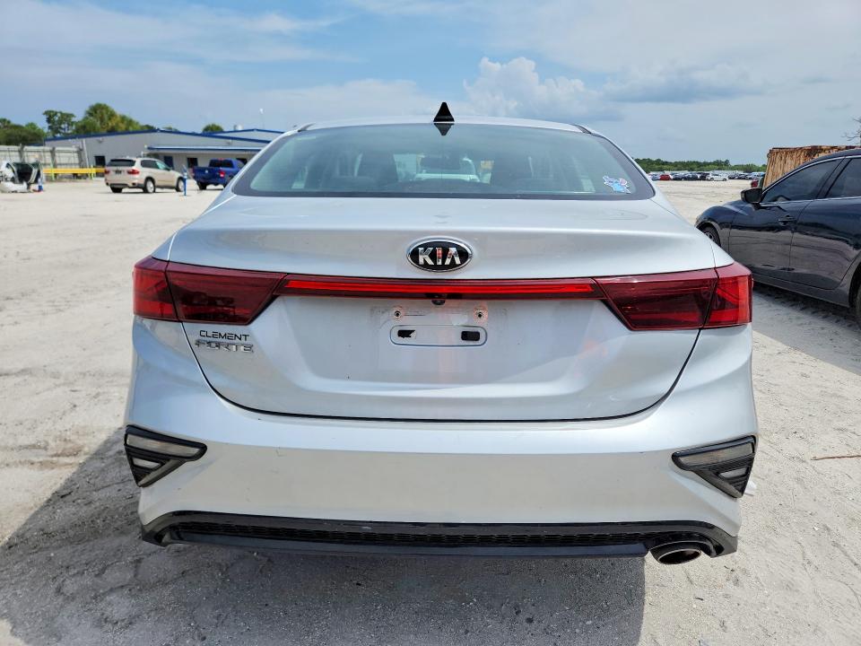 Продажа на аукционе авто 2021 Kia Forte, vin: 3KPF24AD9ME331976, номер лота: 57856226