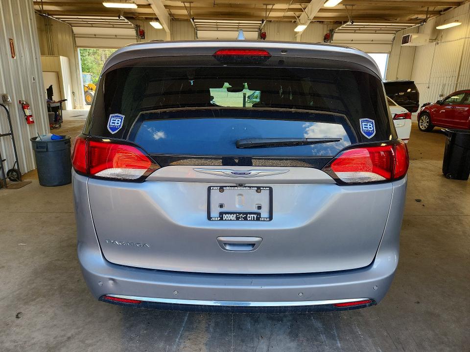 Продажа на аукционе авто 2020 Chrysler Pacifica, vin: 2C4RC1EG4LR137978, номер лота: 56032136