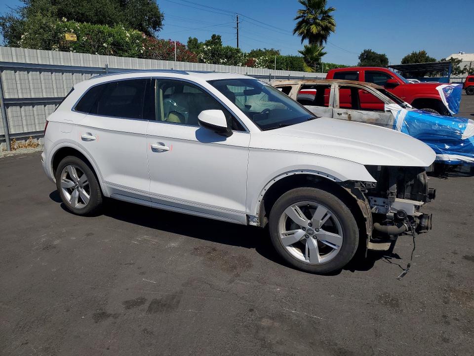 Продажа на аукционе авто 2018 Audi Q5, vin: WA1BNAFYXJ2079562, номер лота: 58598326