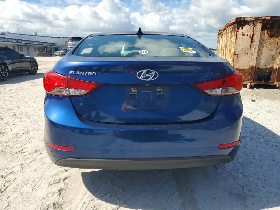2015 Hyundai Elantra მანქანა იყიდება აუქციონზე, vin: 5NPDH4AE3FH640842, აუქციონის ნომერი: 56057416