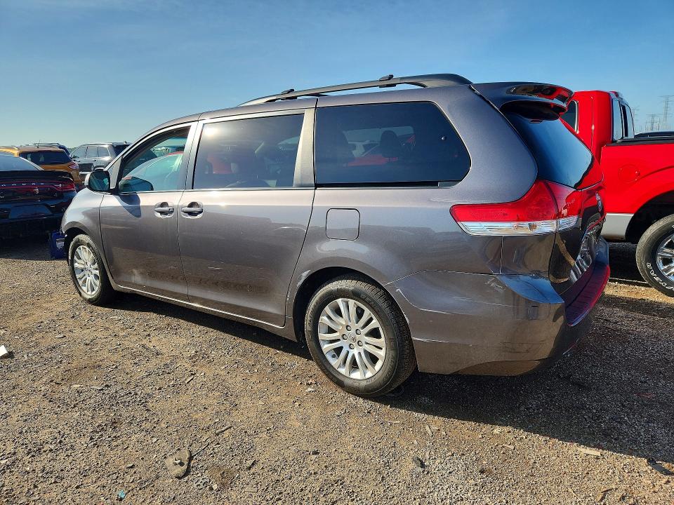 Продаж на аукціоні авто 2014 Toyota Sienna, vin: 5TDYK3DC7ES418398, номер лоту: 56758716