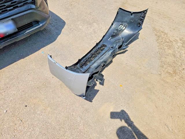 73340855 :رقم المزاد ، 2T1KU4EE5BC713865 vin ، 2011 Toyota Matrix مزاد بيع