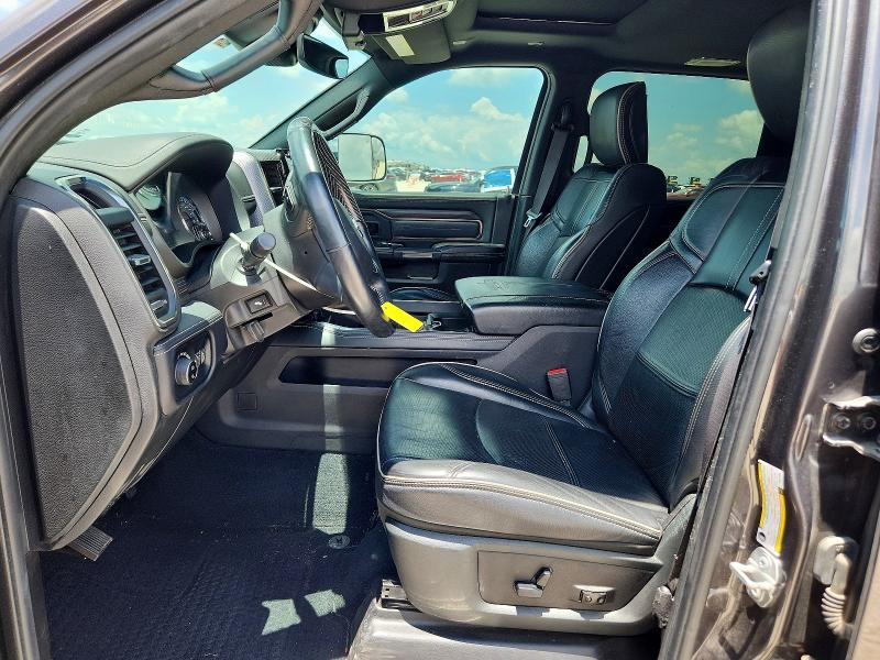 57717866 :رقم المزاد ، 3C6UR5TL3KG527496 vin ، 2019 Ram 2500 مزاد بيع