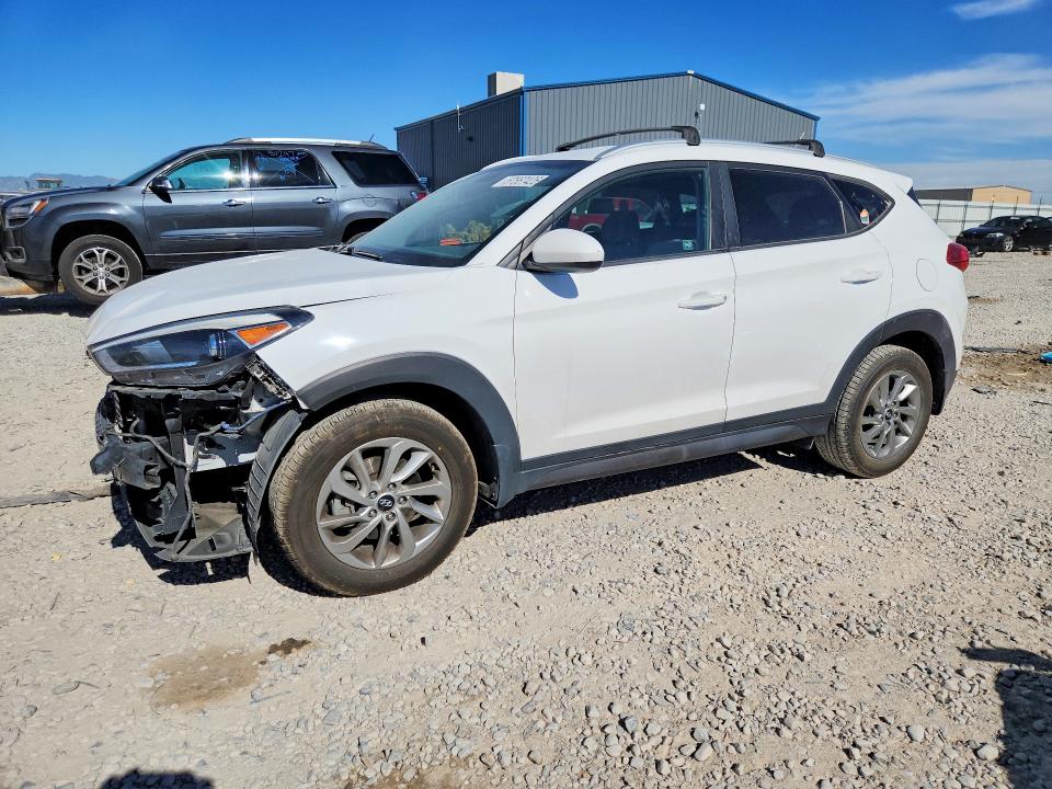 2016 Hyundai Tucson მანქანა იყიდება აუქციონზე, vin: KM8J33A45GU161604, აუქციონის ნომერი: 57567426