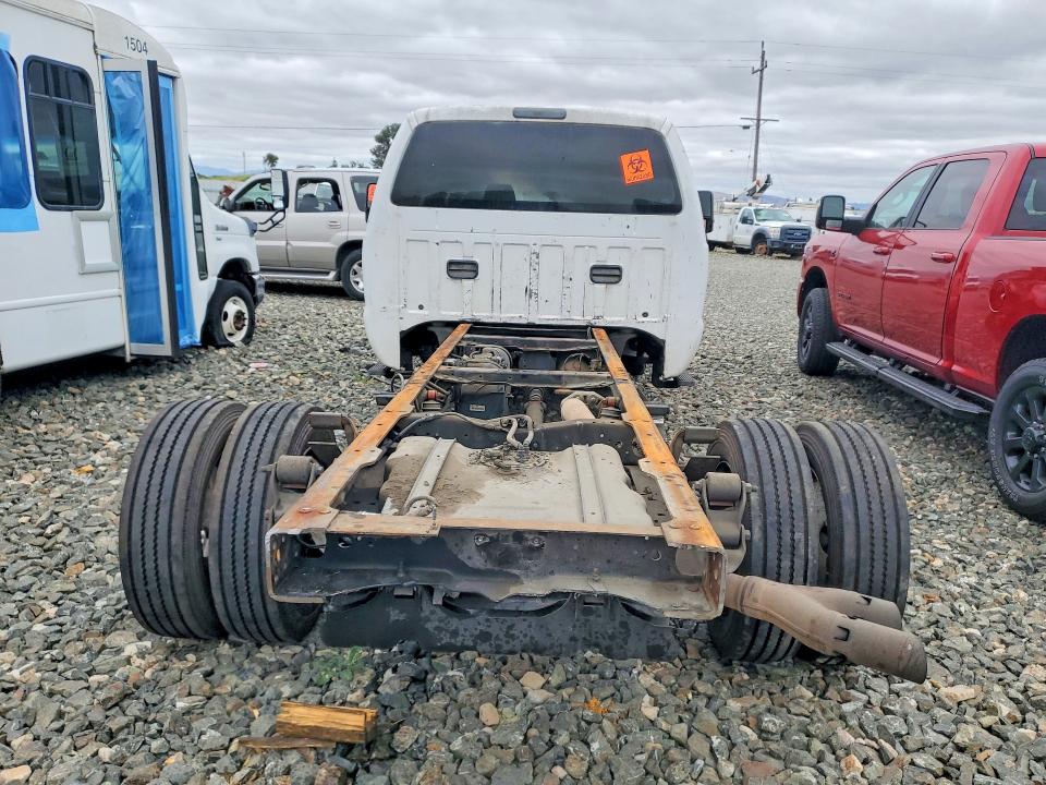 57361746 :رقم المزاد ، 1FD0W5HT3FED29390 vin ، 2015 Ford F550 مزاد بيع