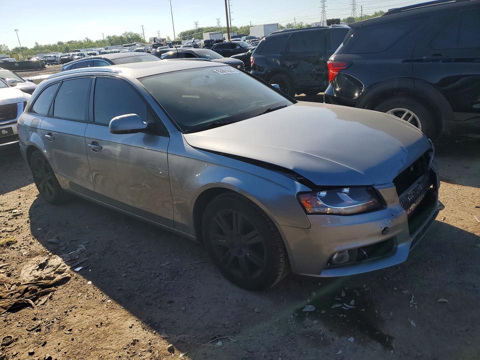 Продажа на аукционе авто 2011 Audi A4, vin: WAUSFAFL4BA047136, номер лота: 55991626