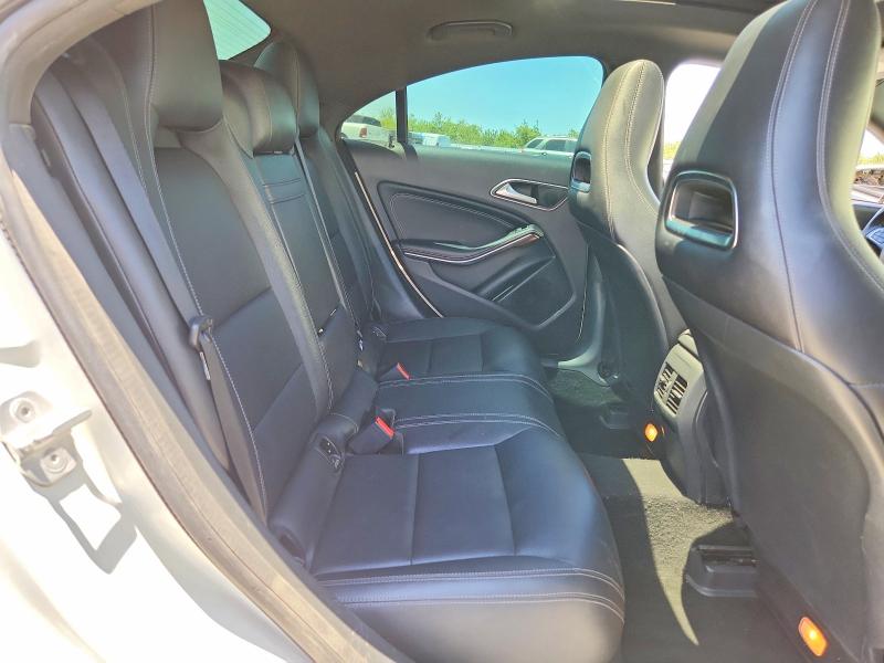58607626 :رقم المزاد ، WDDSJ4EB4HN444459 vin ، 2017 Mercedes-benz Cla مزاد بيع